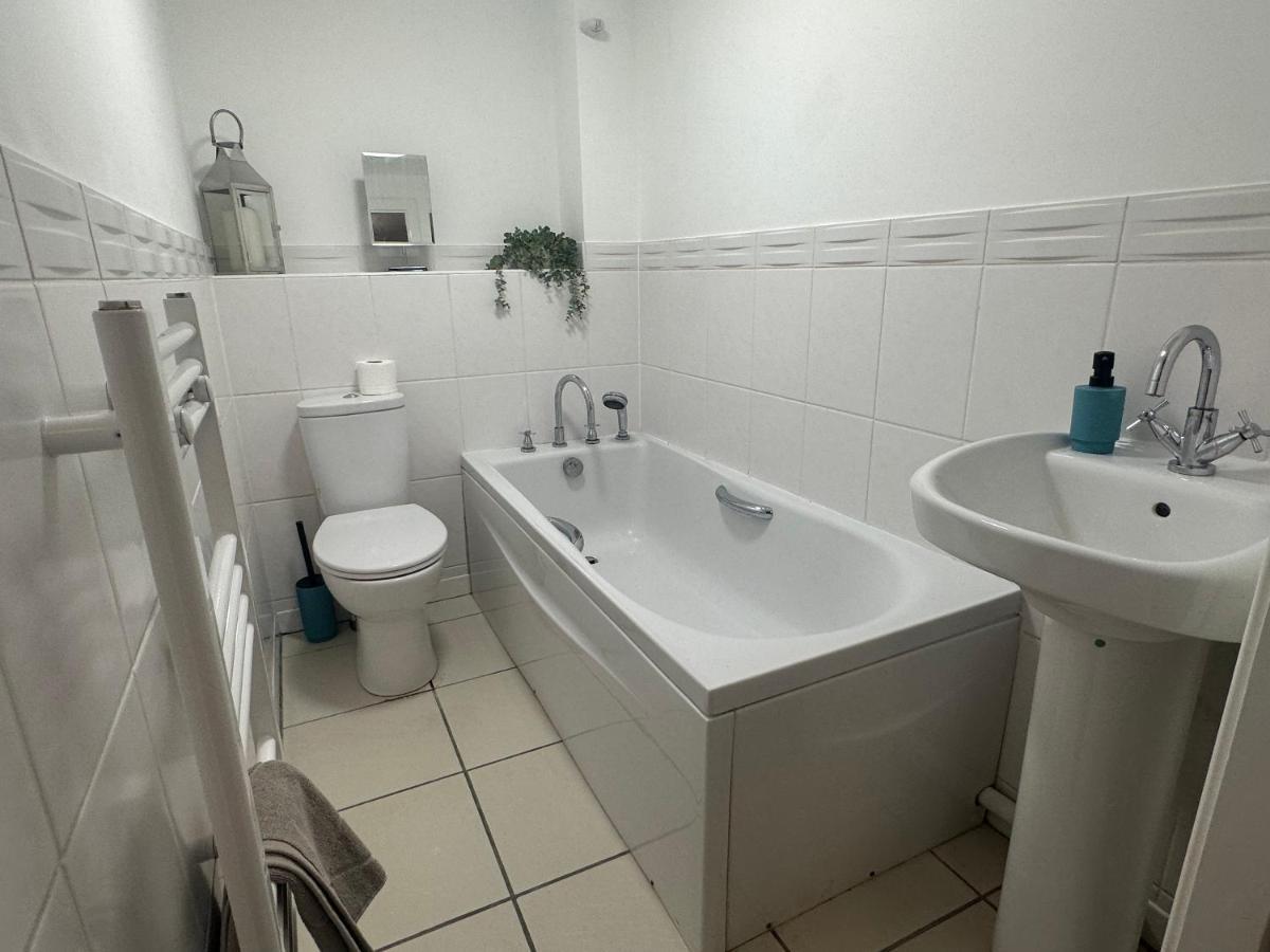 Superb 2 Bed 2 Bathroom Free Parking Ντέρμπι Εξωτερικό φωτογραφία